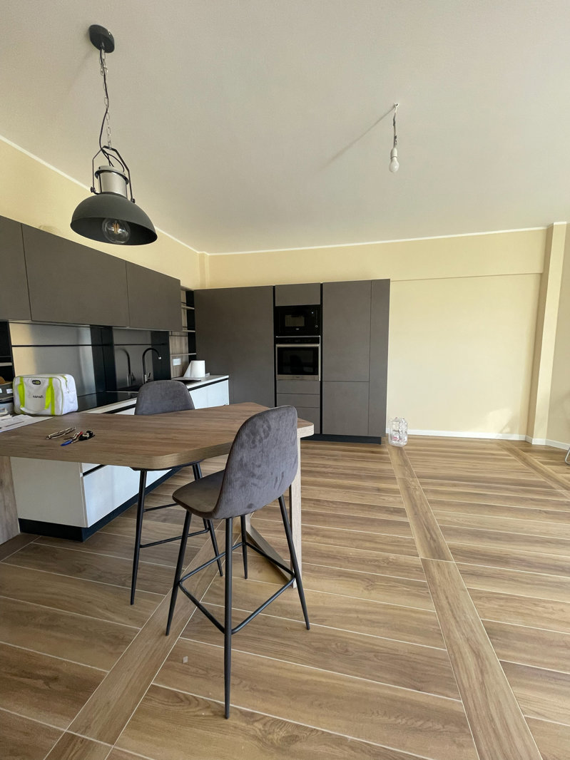 Open space cucina soggiorno – Ristrutturazione appartamento a Roma